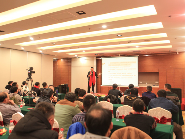 讓宏陽(yáng)顧問(wèn)團(tuán)隊(duì)，加入到您的企業(yè)